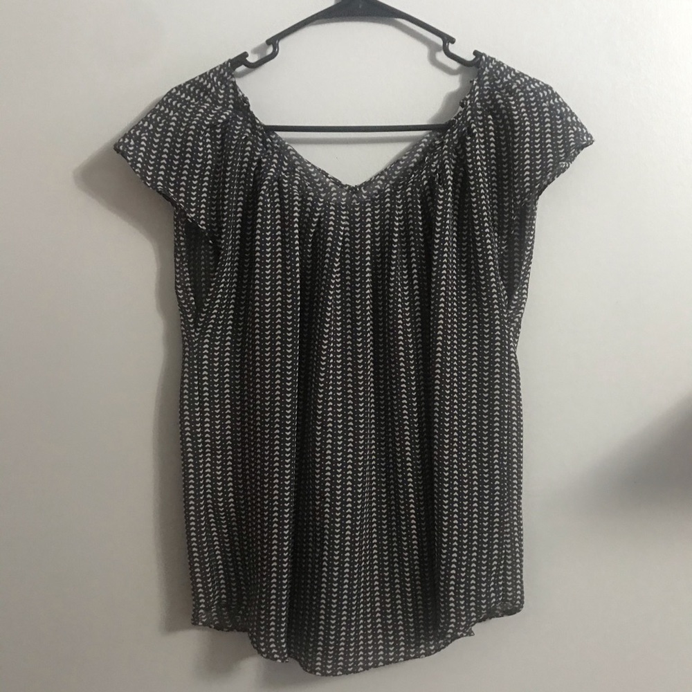 Cute blouse